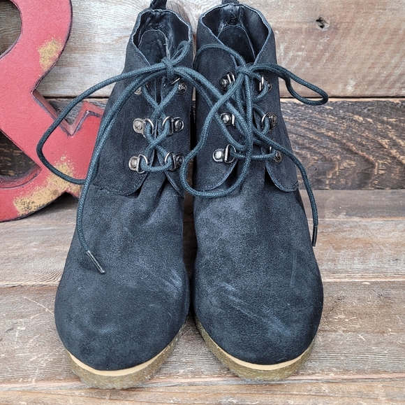 Steve Madden DESSERTT Black Leather Lace Up Shoes - Picture 2 of 14